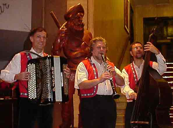 Trio Schwiizergruess